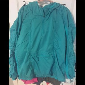 Lululemon Lightweight Rain Windbreaker Jacket 10